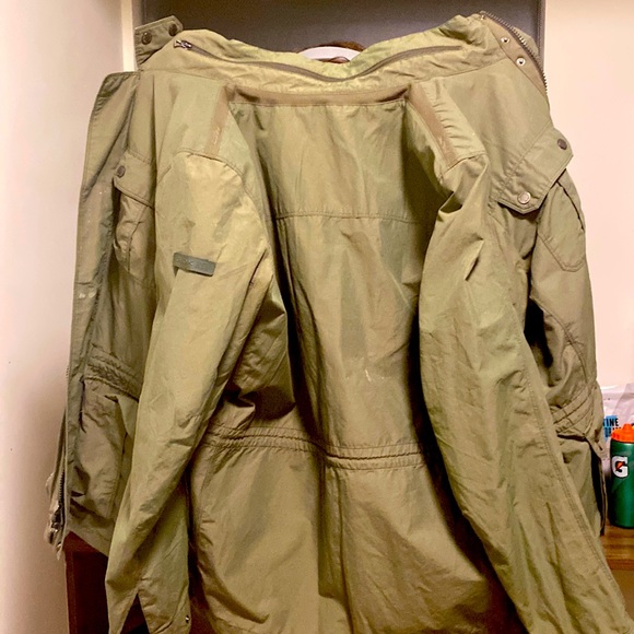 Geox Jacket/Windbreaker great condition. Barely worn - Picture 1 of 4